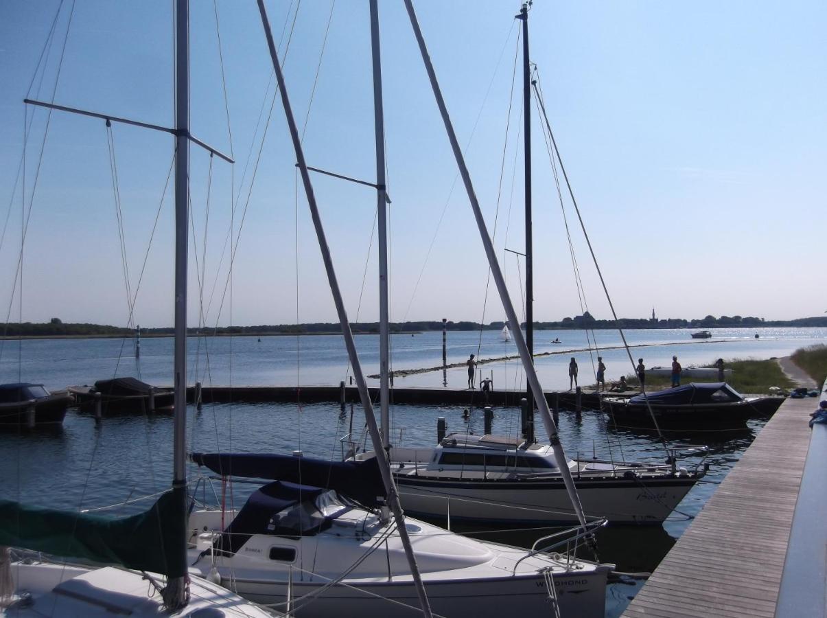 Vakantiehuisje Gelegen Op Een Kattensprong Van Veerse Meer En Noordzee! Kamperland Zewnętrze zdjęcie
